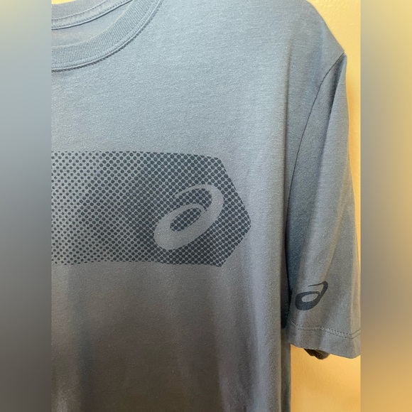✨2 For $6 ASICS Men’s Short Sleeve Tee Size XL #B1 - Picture 2 of 5